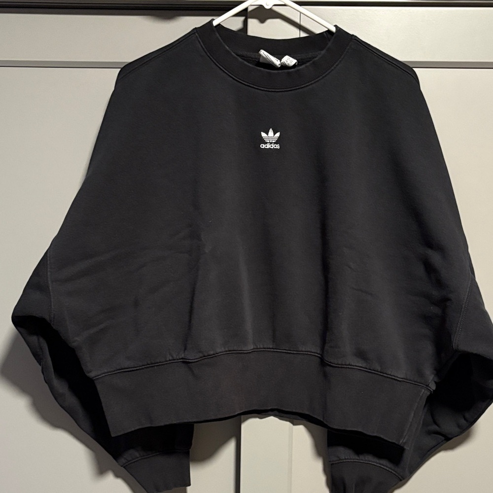 Adidas adicolor essentials fleece cropped sweatshirt-  Black